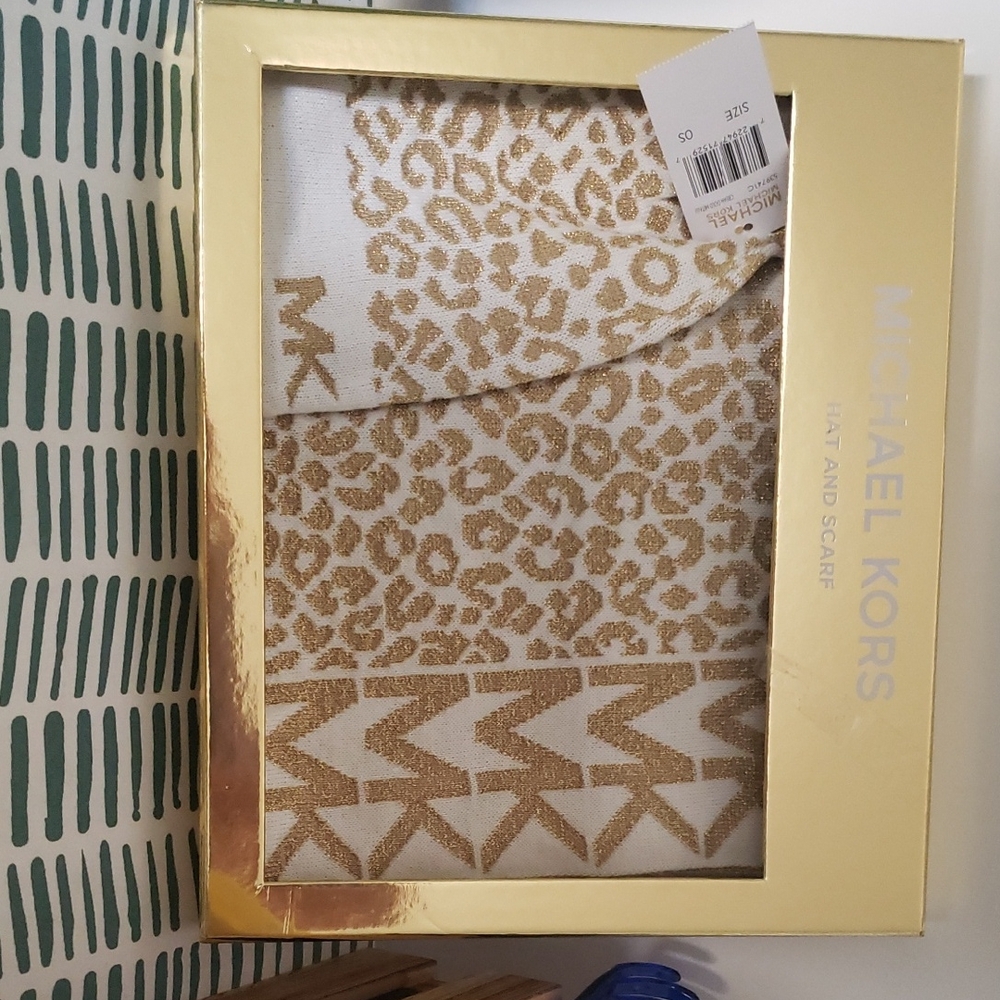 Michael Kors Leopard Print Gold and White Set